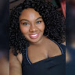 Meet your Posher, Bria